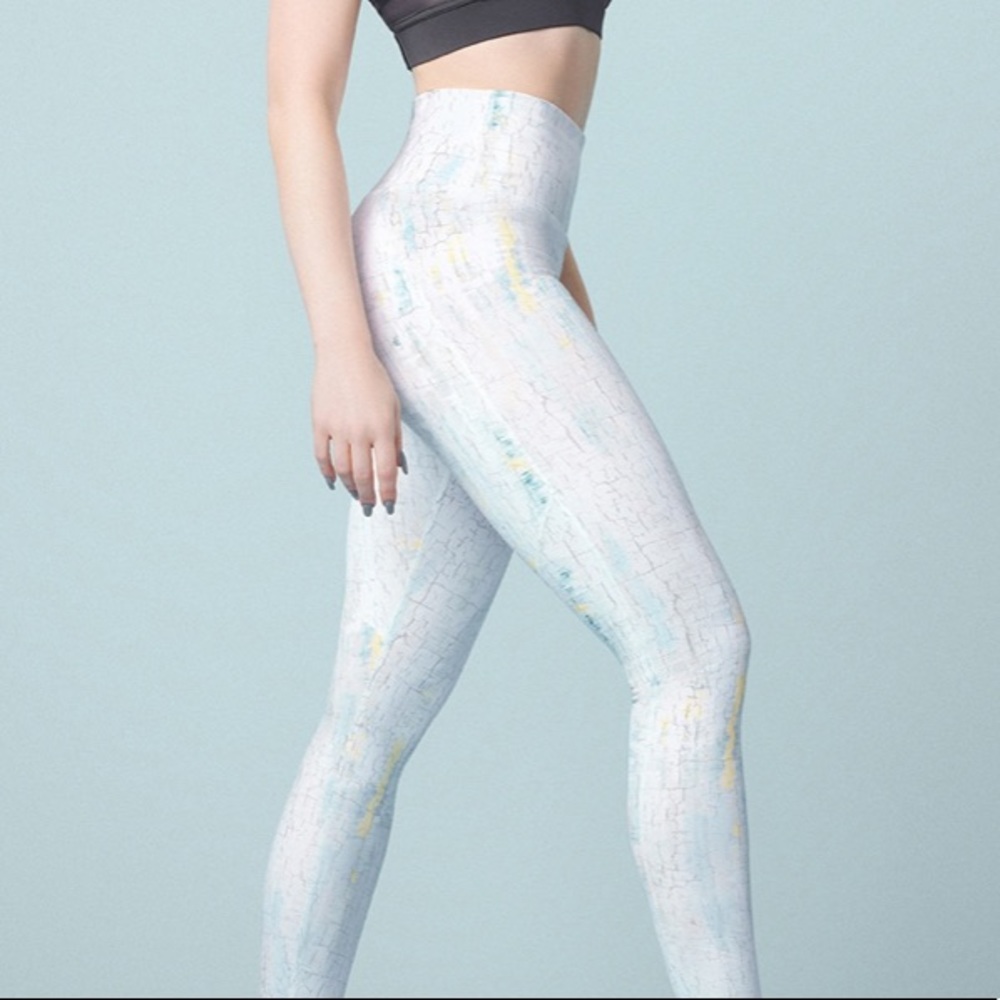 High Waist Powerhold Leggings- Madeline Petsch